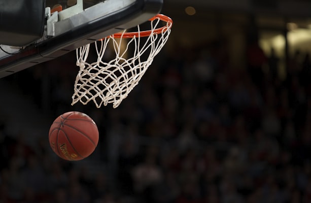 NBA篮球比赛扣篮精彩画面
